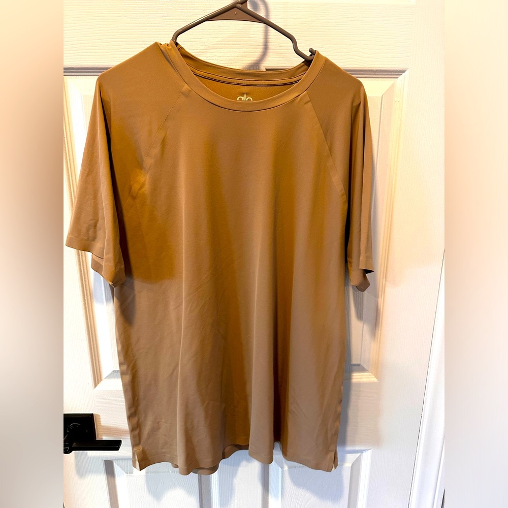 Men’s Alo Performance Shirt